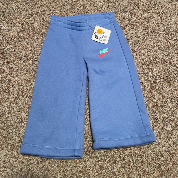 Nike Kids Light Blue Joggers with Logo - Picture 1 of 1